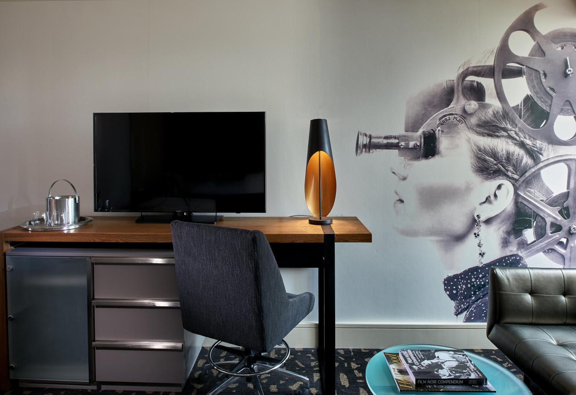 Essential Room