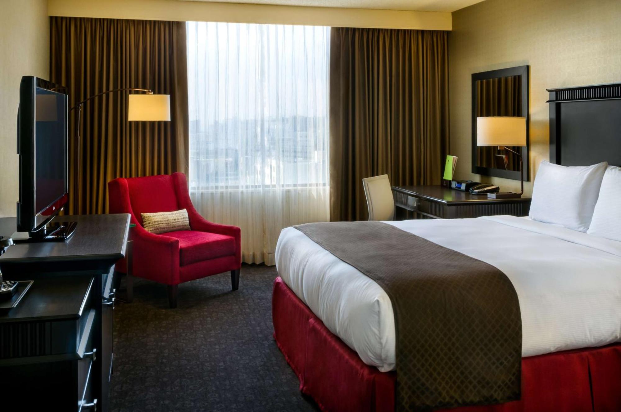Standard King Room