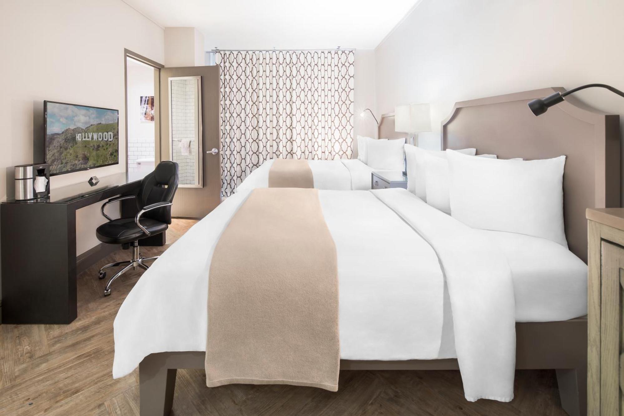 Habitación con 2 camas grandes - Adaptada para personas con discapacidad
