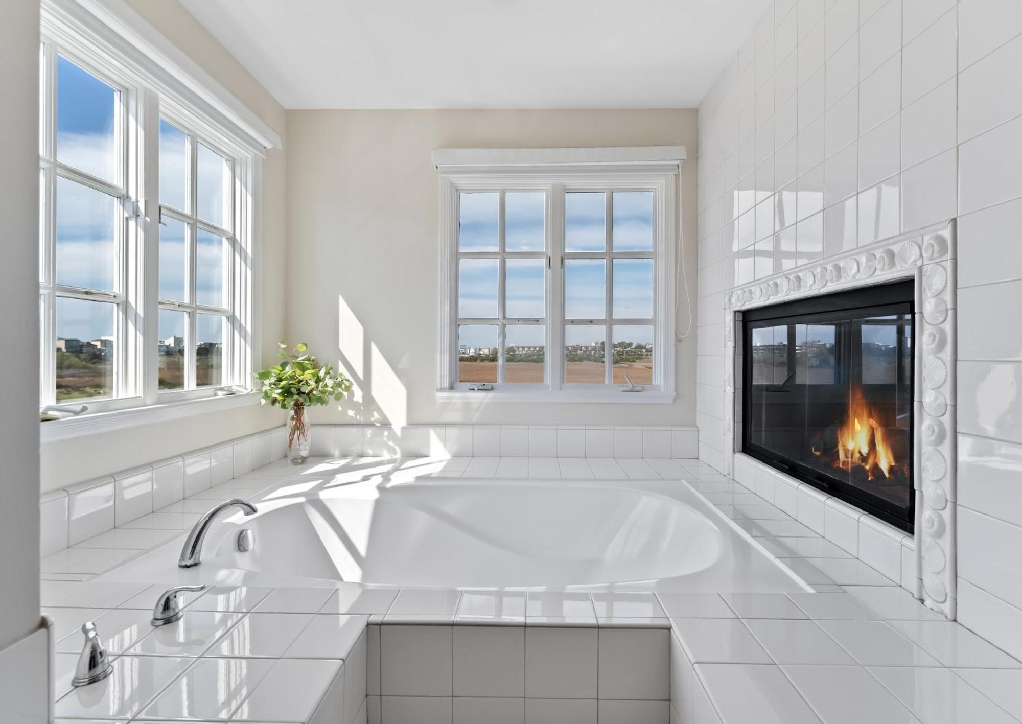 Signature Grand King View