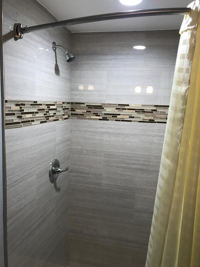 Habitación Estándar con cama extragrande - No fumadores