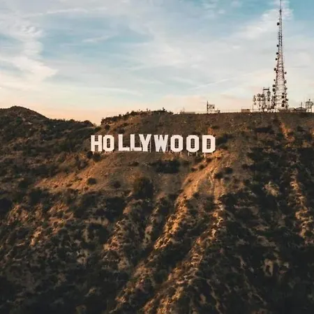 Level Hollywood-3