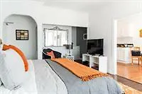 Boutique8 Hollywood-2