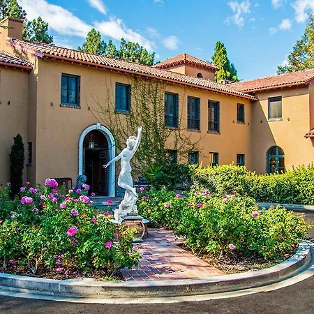 The Paramour Estate-3